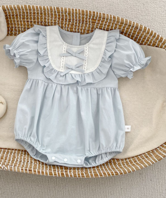 Cute Baby Short Bodysuit and Hat Clothes